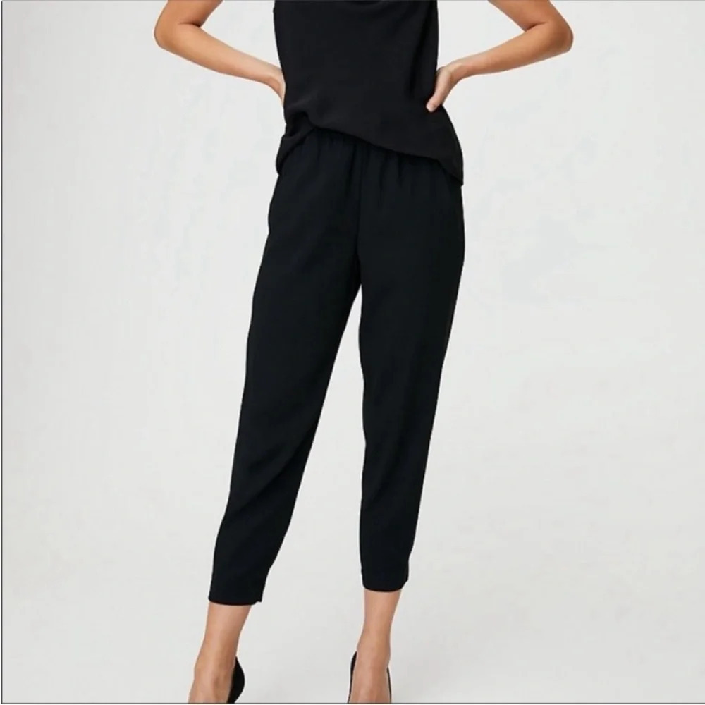 Aritzia Babaton Black High Rise Pants Size M